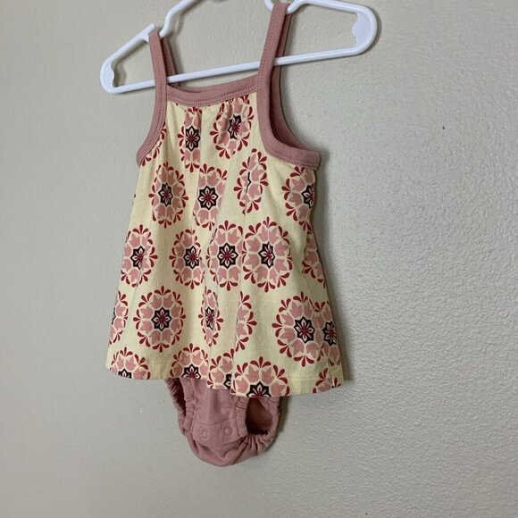 Tea Collection Sleeveless One Piece Romper Outfit Pink Yellow Girls 6-12 Months - Picture 4 of 8